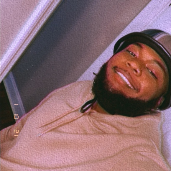 Meet your Posher, Latrell - Picture 1 of 1